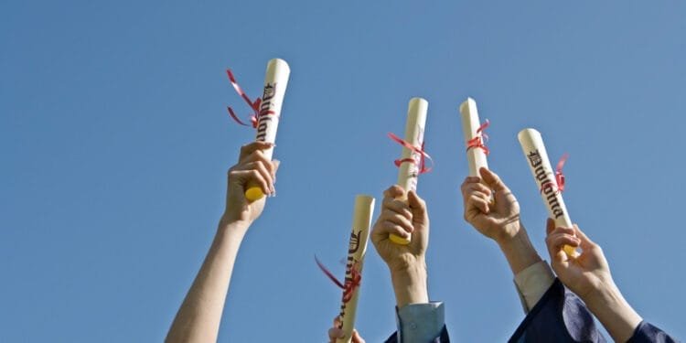 Faux diplômes : condamnée par la justice américaine, Johanah Napoléon entre en prison mi-décembre | Haiti News Faux diplômes : condamnée par la justice américaine, Johanah Napoléon entre en prison mi-décembre