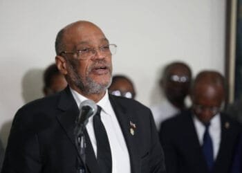 Gaston Browne, Premier Ministre d’Antigua-et-Barbuda, estime que la démission d’Ariel Henry est la meilleure option.