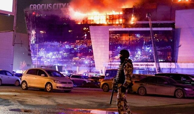 Attentat terroriste à Moscou : Bilan d'au moins 115 morts