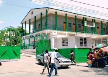 L’hôpital général tombe sous le contrôle des gangs armés.