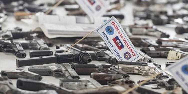Coopération régionale dans la lutte contre le trafic d'armes en Haïti