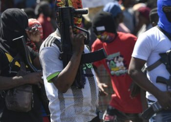 Le commissariat de Saut-d’Eau réduit en ruines par des hommes armés