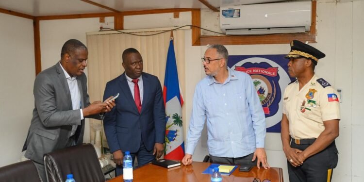 Haïti: Le Premier Ministre Alix Didier Fils-Aimé veut accélérer l’appui à la Police Nationale