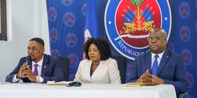 Le gouvernement haïtien justifie la hausse des prix des carburants