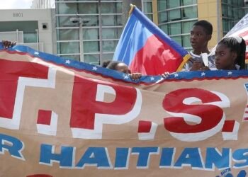 Les Haïtiens de Springfield rencontrent des obstacles pour renouveler leur passeport