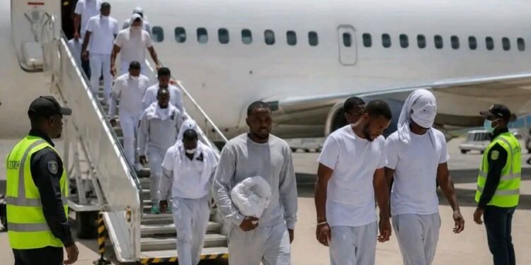 Cap-Haïtien : plus de 150 Haïtiens arrivent à bord d’un vol d’expulsion de l’ICE