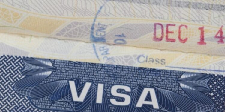 Les États-Unis lèvent le gel des visas d’immigrant pour 75 pays, dont Haïti