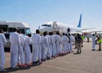 USA-Déportations : un nouveau vol d’ICE Air arrive au Cap-Haïtien avec des dizaines de ressortissants haïtiens